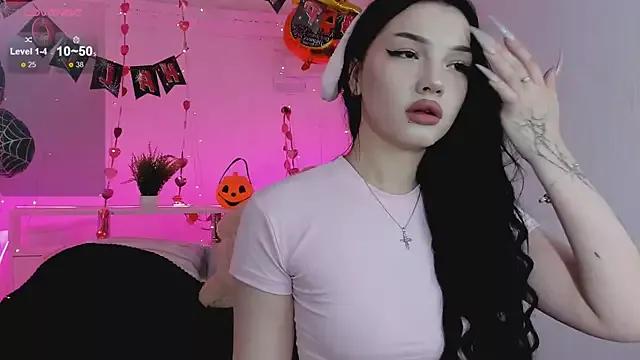 Try sweet performer AkiraAsai AkiraAsai from StripChat