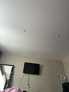 Admire StripChat's AleksandraRich AleksandraRich from StripChat