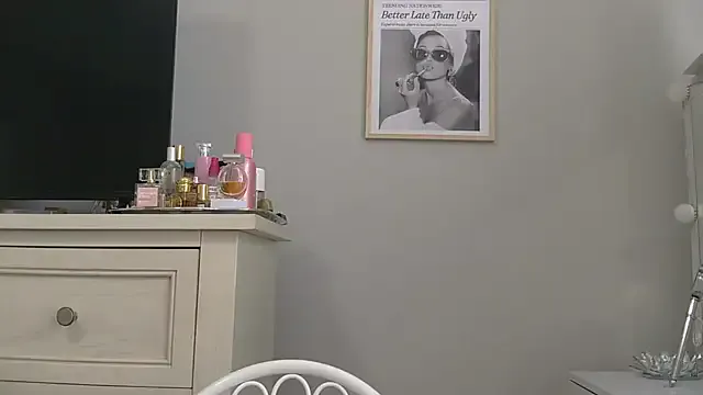 alex_callmemaybe from StripChat