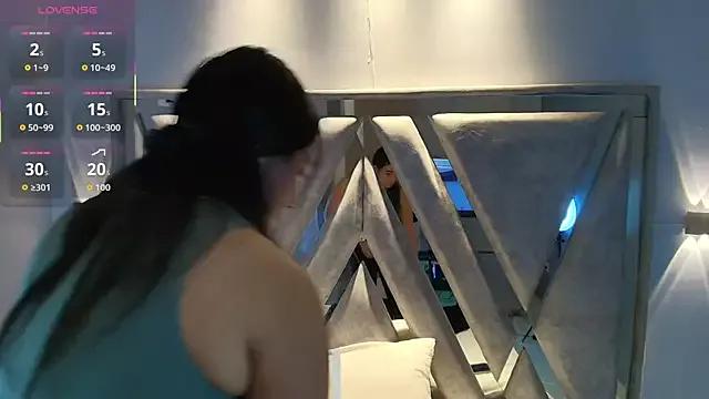 Discover naked camslut Alice_26_ Alice_26_ from StripChat