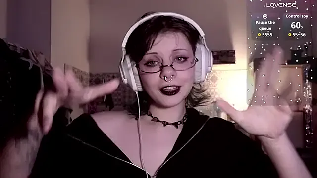 Alice_Zev from StripChat