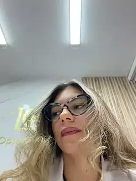 alicee16 from StripChat