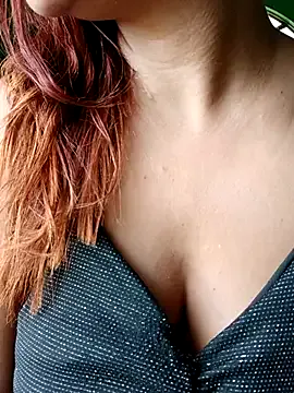 AliceRuivinha2 from StripChat