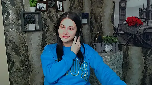 AliceSexyyy_ from StripChat