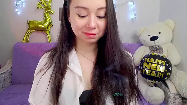 AlinaEleven from StripChat