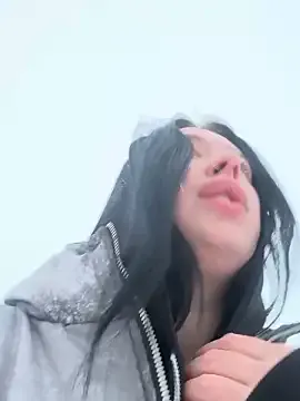 AlishaOfThorns from StripChat