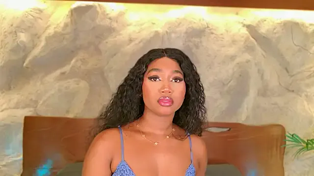 Slutty Alisonn_moon wants you to fuck their body now alisonn_moon from StripChat