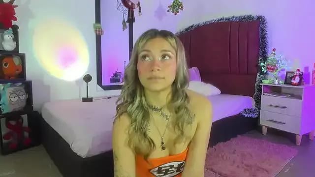 alisson_zafiro_ on StripChat 