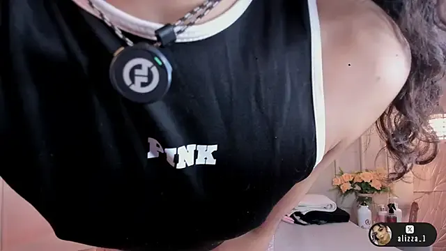 alizza_ from StripChat