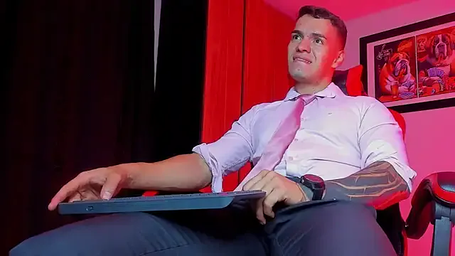 ALPHA_DOMINUS_ from StripChat