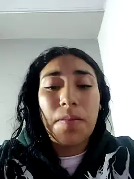 AmberGold- from StripChat