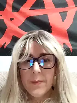 Amelialove42 from StripChat