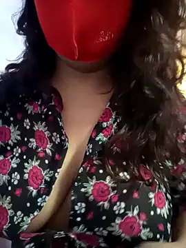 Angel_priy101 from StripChat