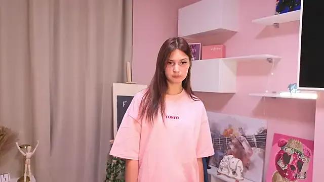 Explore 23 years old AnneNarain from StripChat AnneNarain from StripChat