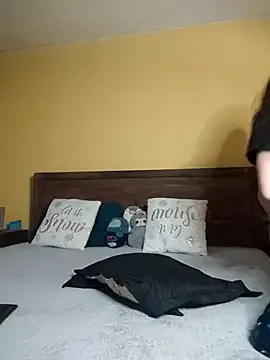 AntoniaHottie from StripChat