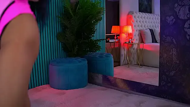 ArabellaPosh from StripChat