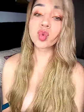 Aria_Byers from StripChat