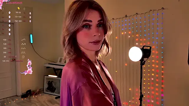 The amazing Arielle__03 - sexy free live sex camwhore ready to orgasm Arielle__03 from StripChat