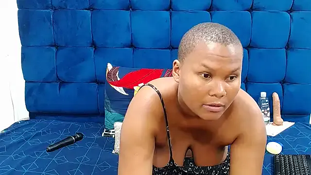 AriesCake from StripChat