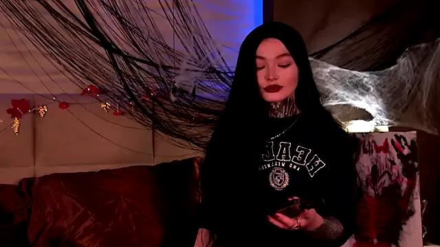 Explore sexy stripper AriWild AriWild from StripChat