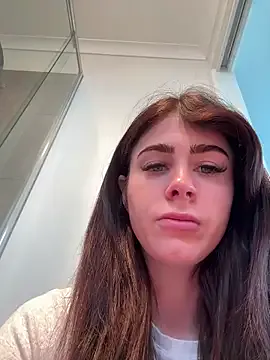 aus_queen from StripChat