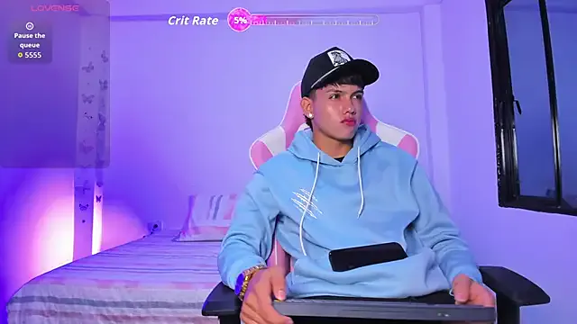 Axel_Cody_ from StripChat