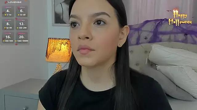 Join Beautyari_, she wants to masturbate for you Beautyari_ from StripChat