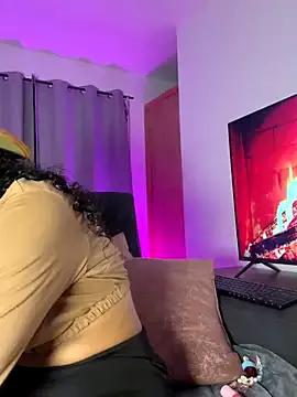 bella__honey from StripChat