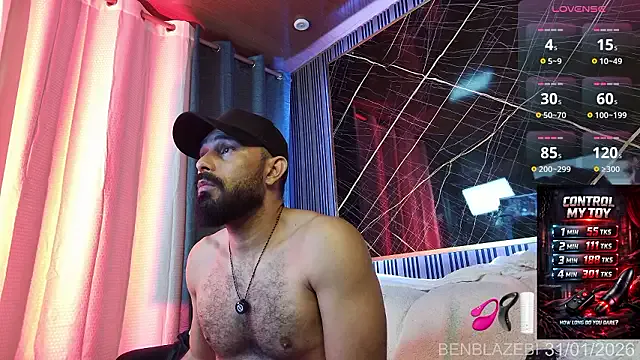 BEN_BLAZE from StripChat