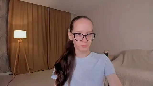 Admire StripChat's BettyBrowni BettyBrowni from StripChat