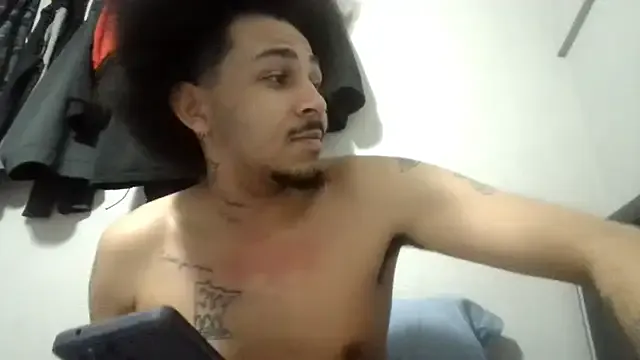 bigdickjojo69 from StripChat