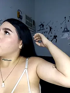 BigTits_Kitty from StripChat