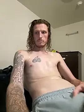 BIGxRED from StripChat