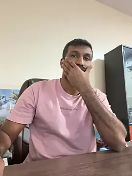 Black_Bull041988 from StripChat