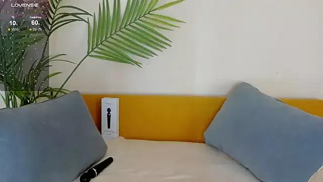 BlackyLii from StripChat