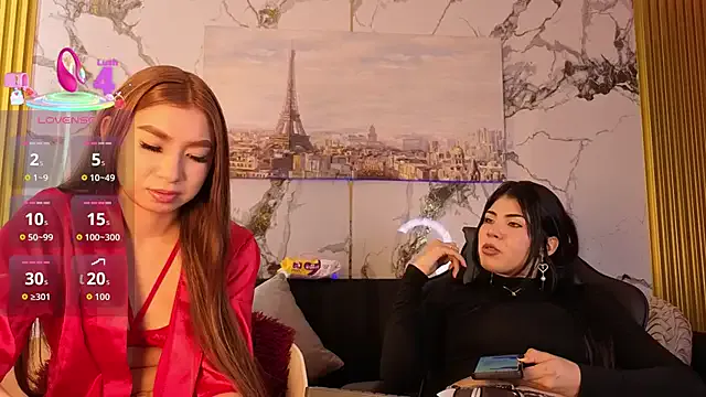 Blondes_Girls_pm from StripChat