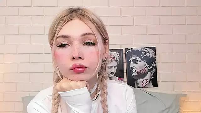 Sexy Blondy_Fina from StripChat Blondy_Fina from StripChat