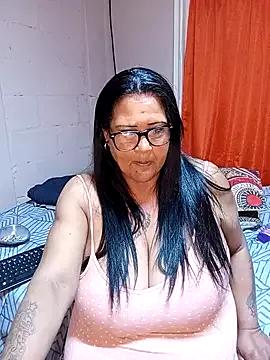 Dirty Boobynatz wants you to fuck her body now boobynatz from StripChat