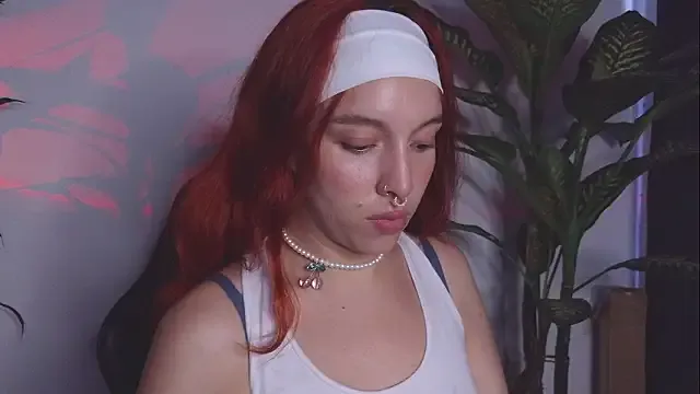 bri_von_dhara__ from StripChat