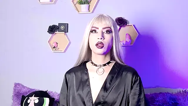 Sweet BrianaSchafer wants you to fuck zir body now BrianaSchafer from StripChat