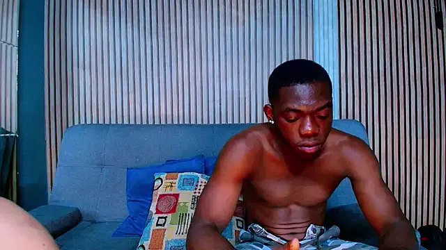 bro_friends from StripChat