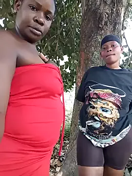 Broan_me from StripChat