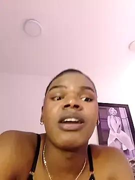 CamiEstrada on StripChat 