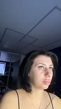 Candy_sommes from StripChat