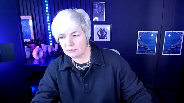 CarmenSoft from StripChat