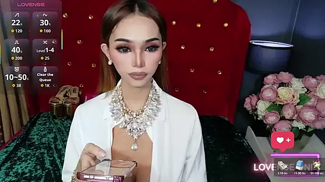 CelinaWintour from StripChat