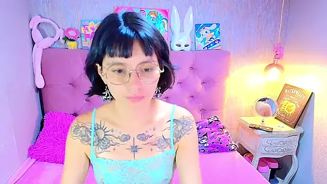 charlottemoonxz from StripChat