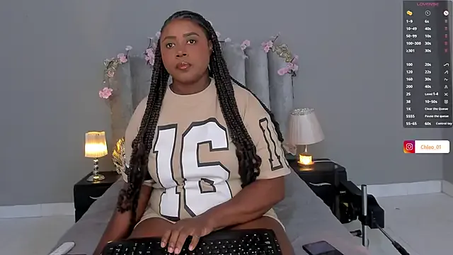 Chleo__ from StripChat