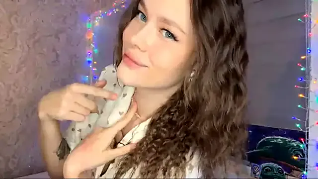 Dirty delight with the chubby CindyHines from StripChat stripping on video CindyHines from StripChat