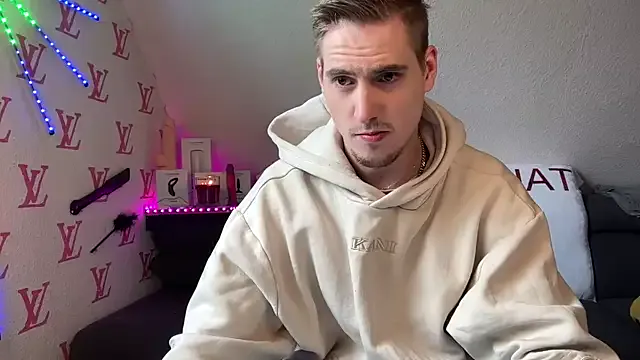 cam to cam with StripChat's Cookieboy88 in their live performance for enticing sensations Cookieboy88 from StripChat